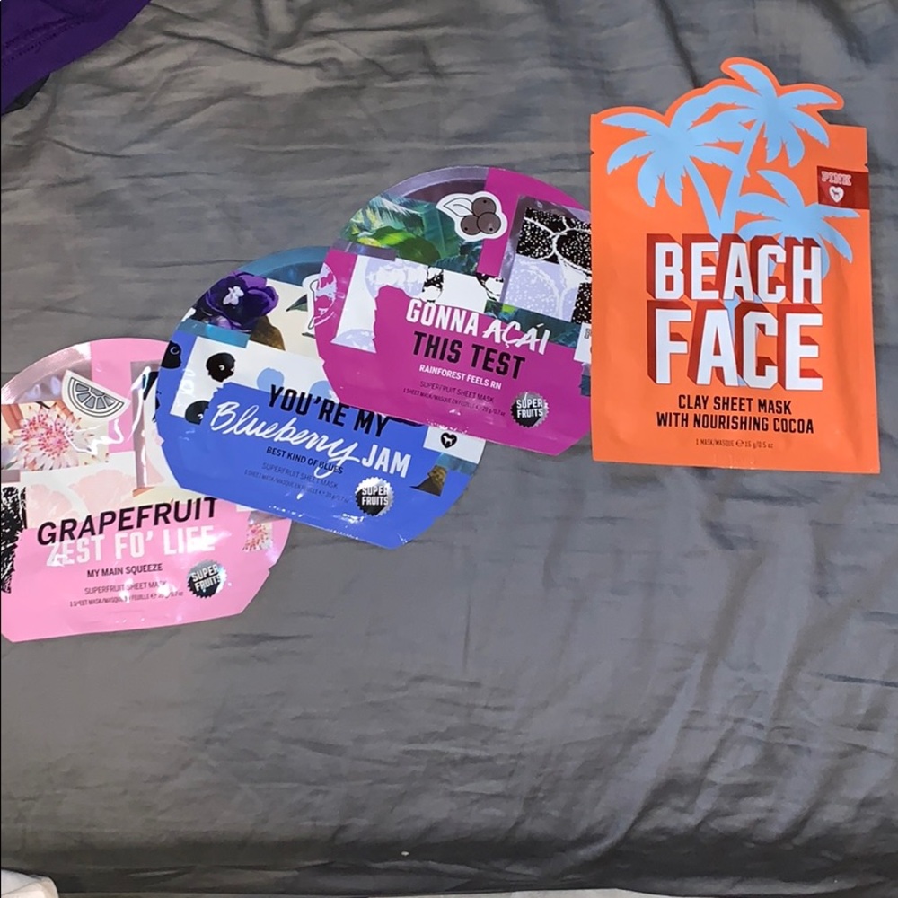 4 Pink facemask